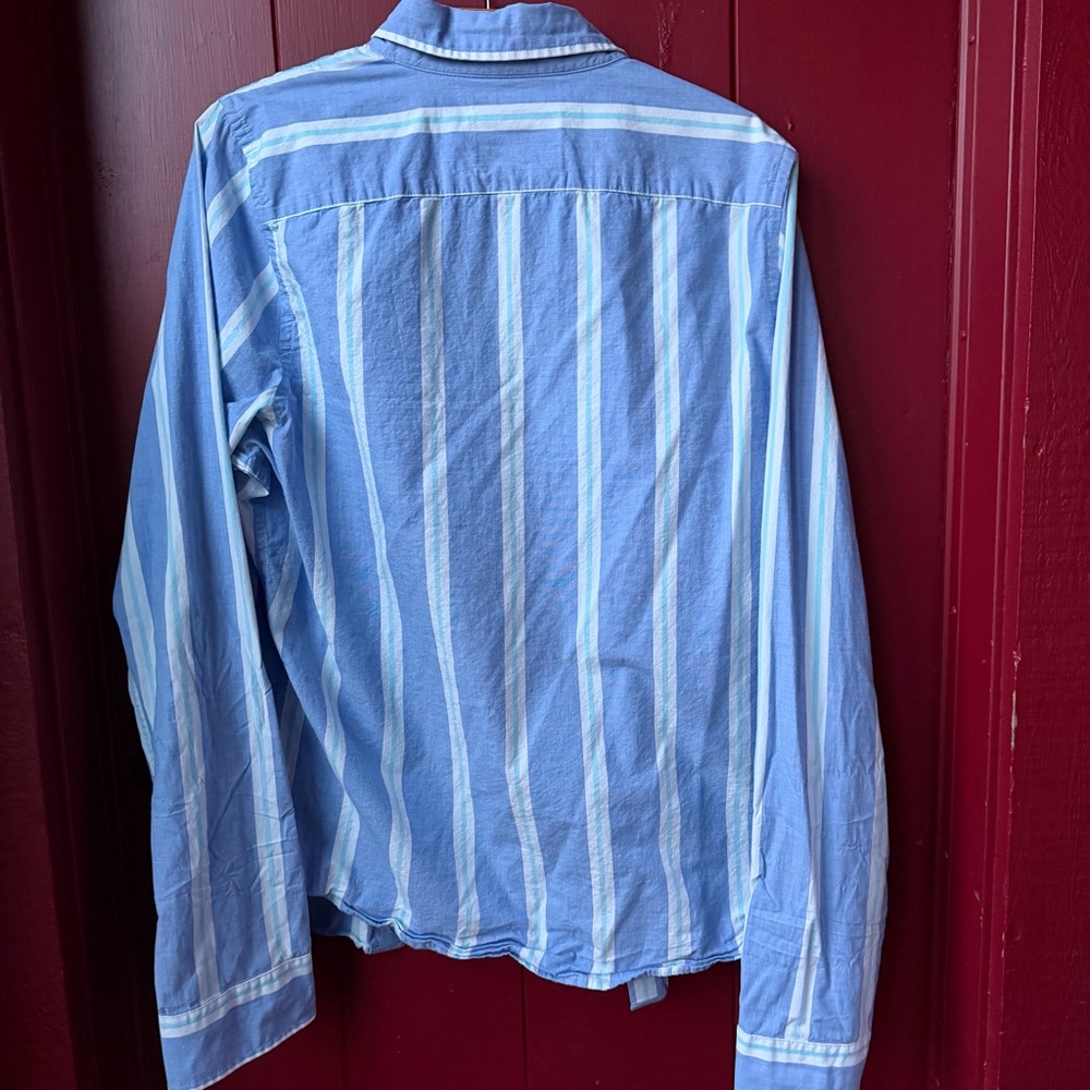 Hollister Button Down! Like New! - Picture 10 of 13